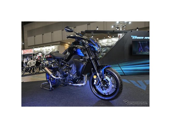 その名は「サイバーラリー」！ヤマハ『MT-09』をさらに大胆に変身