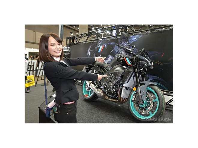船外機 5馬力 4ストローク ハンドル仕様 内蔵タンク1.1L F5AMHL