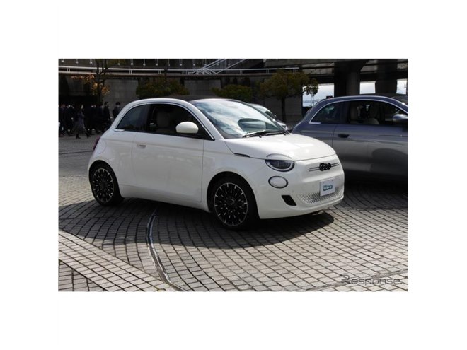 フィアット 500e】全車リースで販売…5年で残価設定30% - 価格.com フィアット 500e】全車リースで販売…5年で残価設定30% - 価格.com