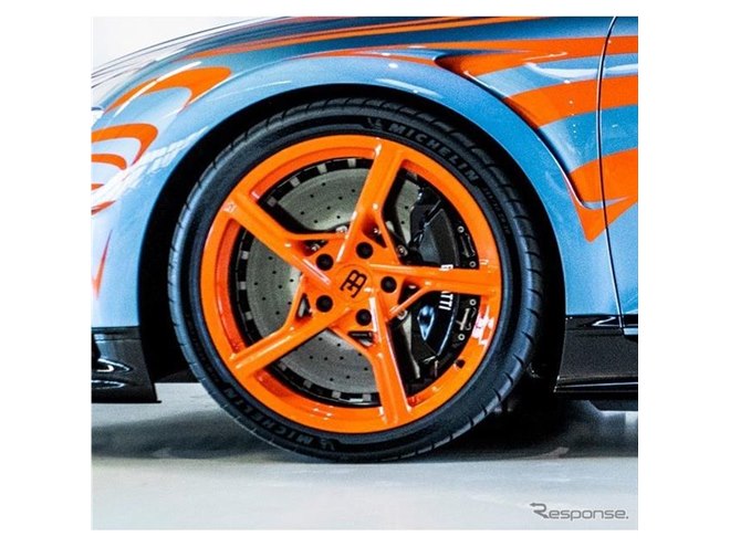 ブガッティ シロン に最強の「スーパースポーツ」、第一号車が