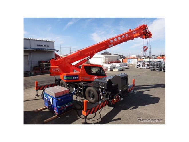 世界初の電動ラフテレーンクレーン…タダノが2023年に商品化 - 価格.com