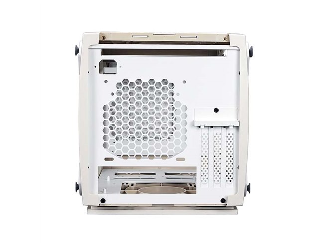 miniitxケース　in win InWin Mini-ITX