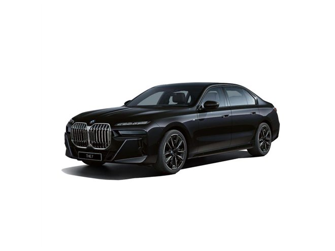 新型「BMW 7シリーズ」の限定車 オンラインで注文受け付け開始