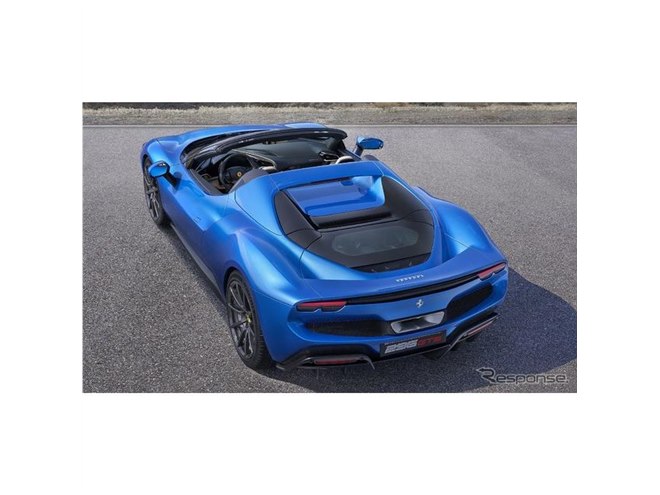 フェラーリ『296GTS』、最高速330km/hのオープンスポーツPHV - 価格.com