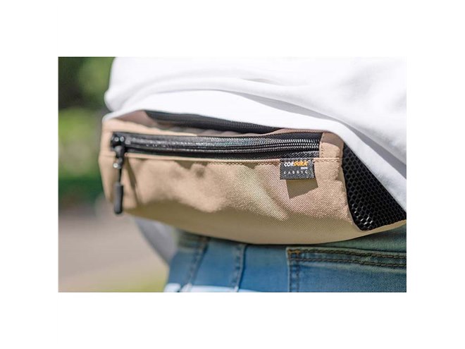 エクスプラス、腰に巻く扇風機「WAIST COOLING BAG」 - 価格.com