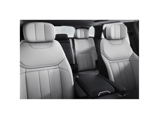 新型「ランドローバー・レンジローバー スポーツ」登場 最高出力510PS