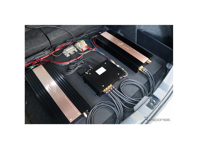 リネア@プロフ有 オーダーページ 4 実用的でシンプルな作り込み…トヨタ オーリス 前編［インストール