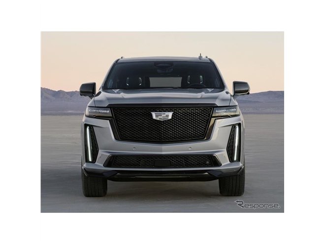 キャデラック エスカレード 最強、682馬力スーパーチャージャー