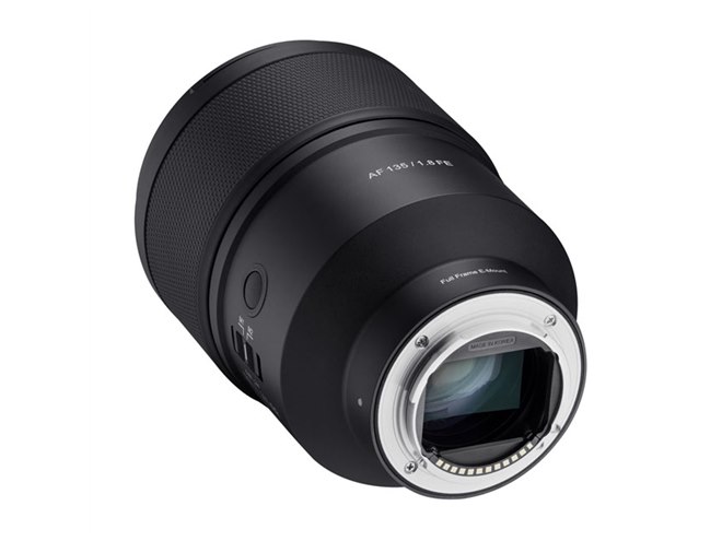サムヤン、大口径望遠AFレンズ「SAMYANG AF 135mm F1.8 FE」5/27発売