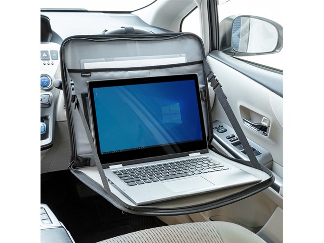 車内に作業スペースを作れる、16型ノートPC対応の「車用ハンドル 車内に作業スペースを作れる、16型ノートPC対応の「車用ハンドル