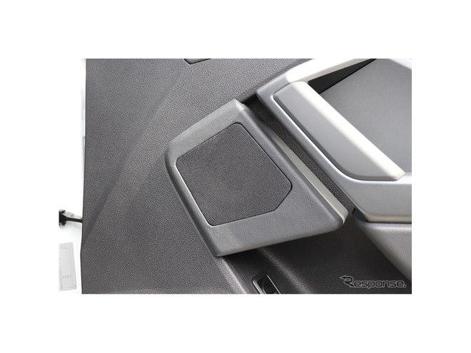 �A�E�f�B�EQ3�i�V���b�v�f���J�[�jby �J�[�I�[�f�B�I�N���u