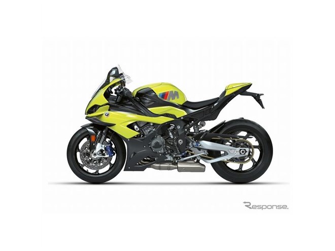 BMW M1000RR、「サンパウロイエロー」の限定モデル発売…BMW M社50周年