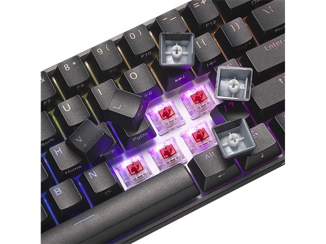 Mad Catz、省スペースのメカニカルゲーミングキーボード「S.T.R.I.K.E.