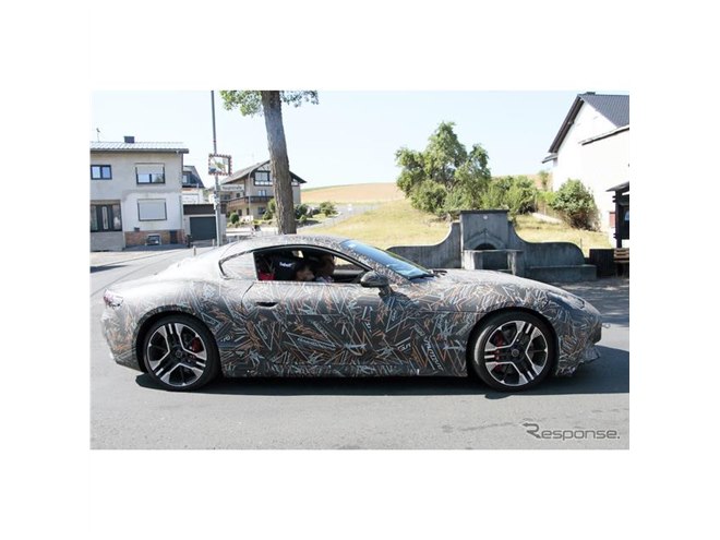 �}�Z���e�B����EV�w�O�����g�D�[���Y�� �t�H���S�[���x�i�X�N�[�v�ʐ^�j