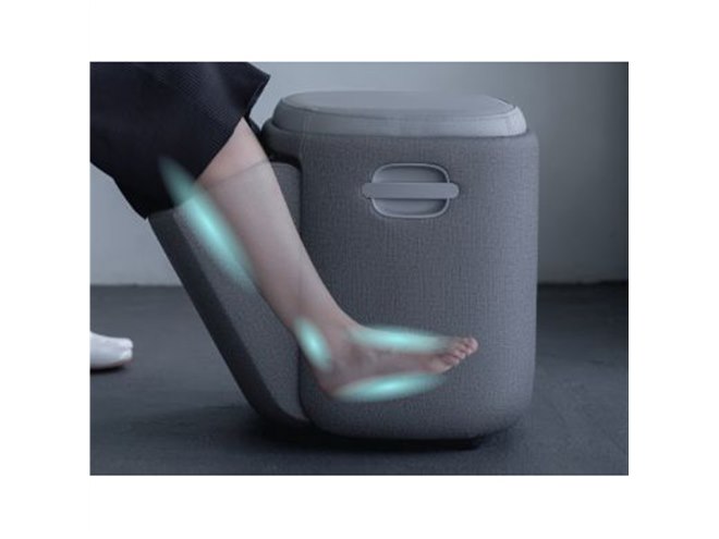 足を伸ばしたままひざ下全体をもみほぐせる「3Dフット