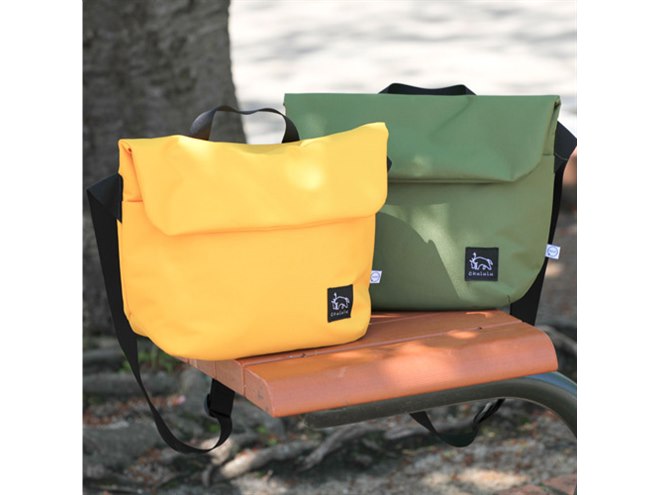 【色: ブラック】[ハクバ] ショルダーバッグ ハクバ チュルル レニューシリー 新品)HAKUBA (ハクバ) Chululu (チュルル) レニュー フラップ