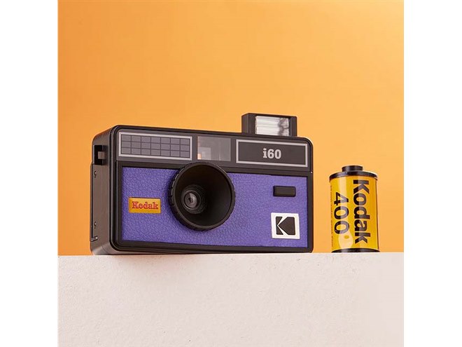 Kodak フィルムカメラ I60 ポップアップ式フラッシュ ベリーペリ(1台) コダック、ポップアップ式フラッシュ搭載のフィルムカメラ