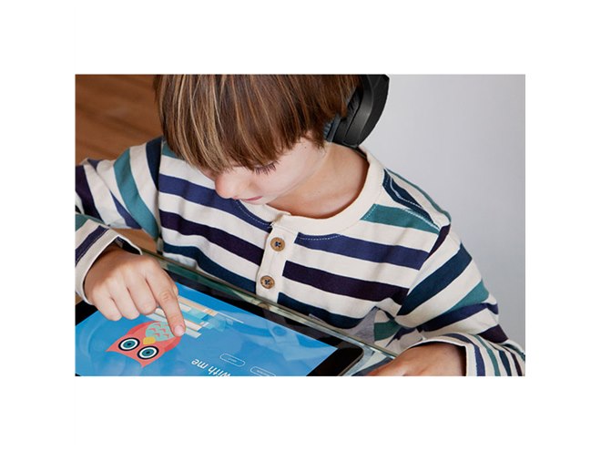 �uBelkin SOUNDFORM Mini Wireless On-Ear Headphones for Kids�v