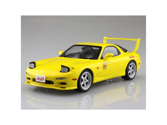 第1巻仕様など、「頭文字D」より高橋啓介の「RX-7」塗装済み模型が2種