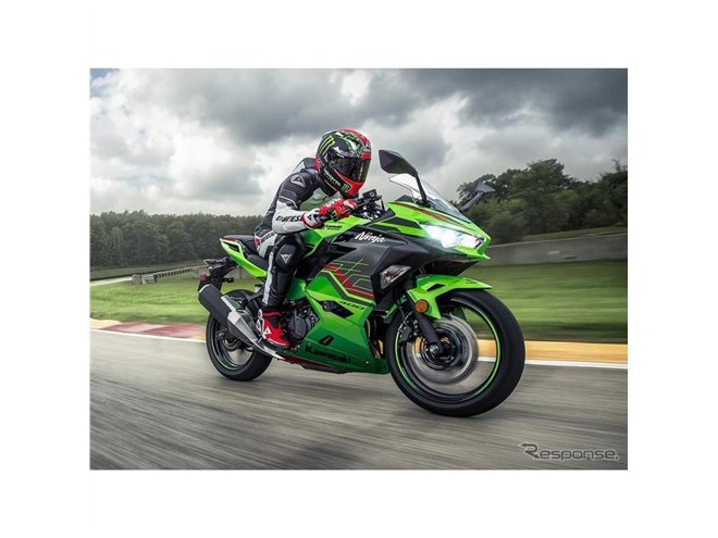 カワサキ Ninja 400/Z400、新色採用の2023年モデル発売へ - 価格.com