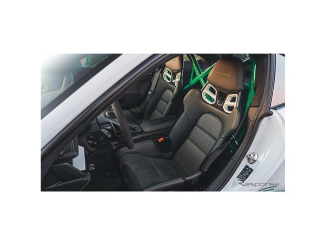 ポルシェ 911GT3 RS 新型、名車に敬意の新パッケージ - 価格.com