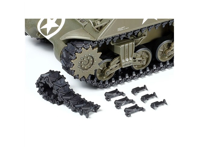 タミヤ 1/35 RC アメリカ M4A3シャーマン戦車 完成品 新型プロポ付 - ホビーラジコン