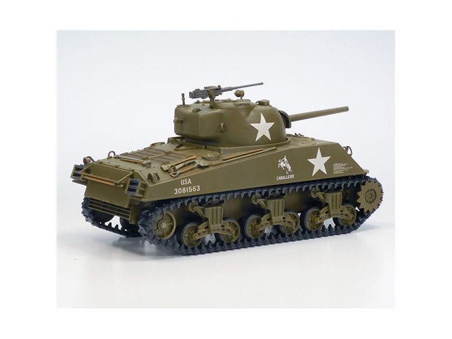 1/35RC アメリカ M4A3シャーマン戦車（専用プロポ付き）」が本日9/10発売 - 価格.com