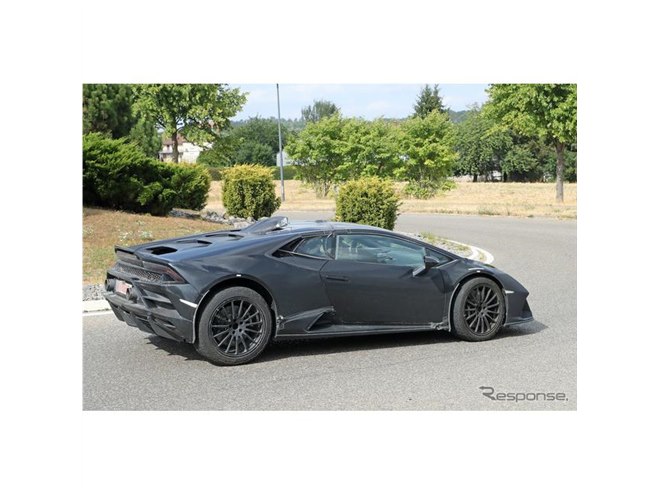 V10最後のウラカンはクロスオーバーに、「ステラート」最新