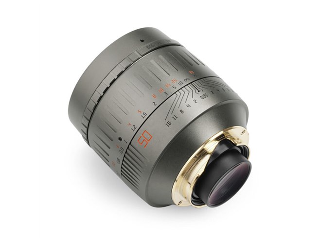 TTArtisan、ライカM用「50mm f/0.95 ASPH」にチタンカラーモデル
