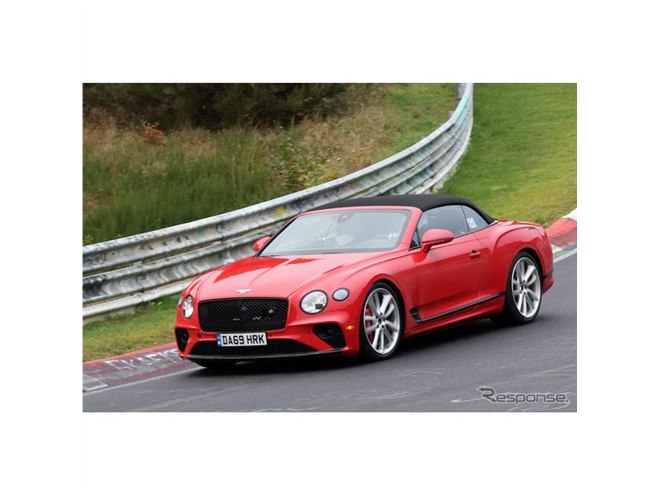 超高級車も電動化が加速！ベントレー、最強オープンカーの心臓に