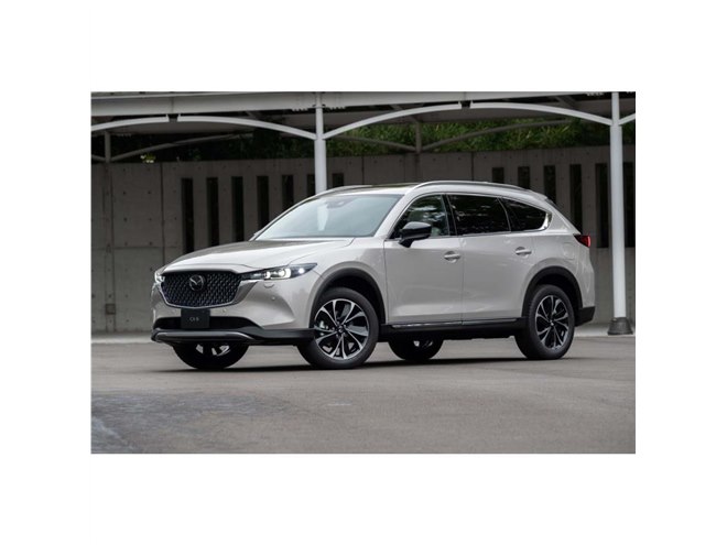 マツダが「CX-8」を大幅改良 新デザイン採用で質感アップ - 価格.com