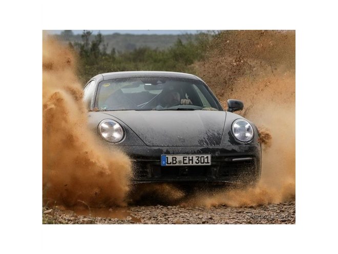 ポルシェ 911 ダカール シェードグリーンメタリック (左ハンドル