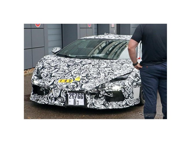 レッドゾーンは8500回転から！ランボルギーニ、次世代フラッグシップの
