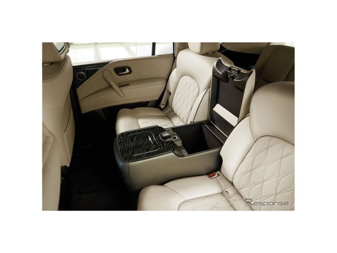 【kana】　アルティマ本体 日産のフルサイズSUV、クラス最強の400馬力V8搭載…『アルマーダ