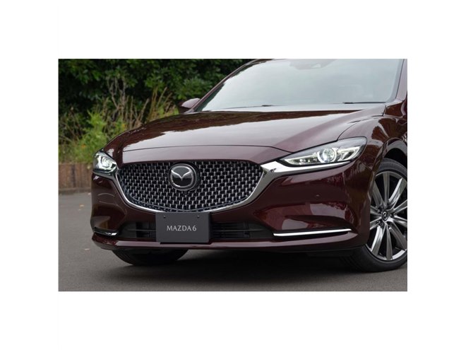 マツダ6」のデビュー20周年記念モデル登場 特別なボディーカラーを設定  