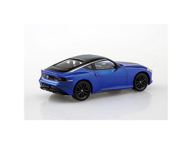 まあち AOSHIMA、「ニッサン RZ34 フェアレディZ」1/32模型にイカズチイエロー