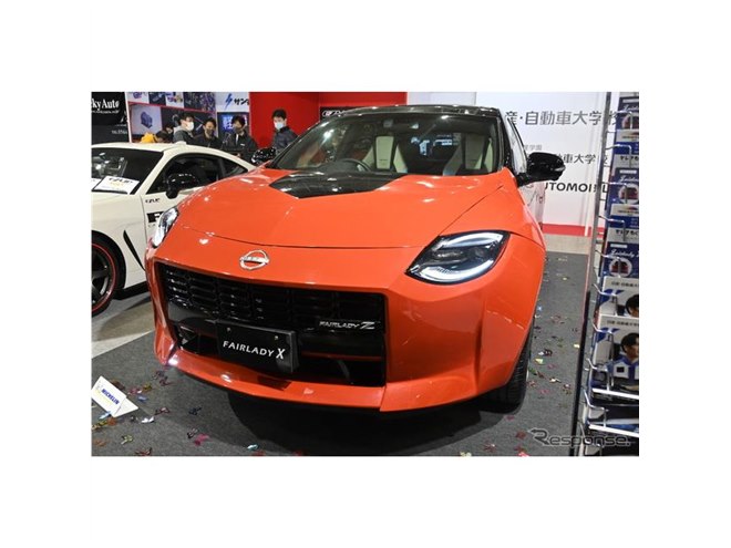 ZのSUV!? その名は『フェアレディX』、コンセプトに世の中のお父さん
