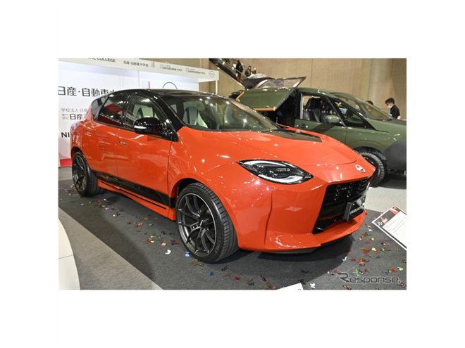 ZのSUV!? その名は『フェアレディX』、コンセプトに世の中のお父さん