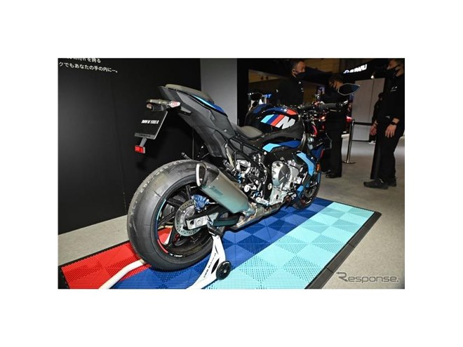 BMW「M 1000 R」…ネイキッドの“M”が東京オートサロン2023でお披露目 - 価格.com