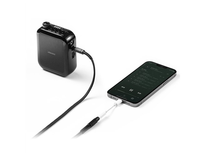 マイク付きヘッドセットが付属、フリーハンドで使えるポータブル拡声器