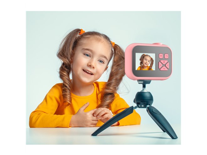 3,980円、動画も撮影できるキッズ向けデジタルカメラ「myFirst