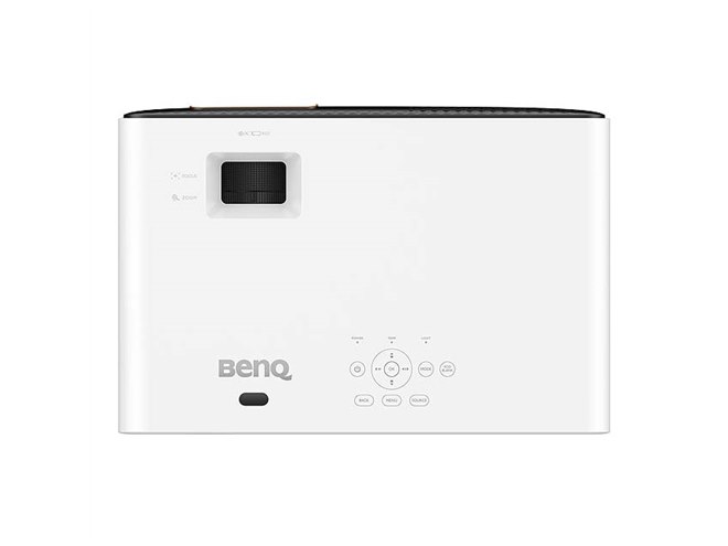 BenQ、4LED光源を採用した短焦点プロジェクター「TH690ST