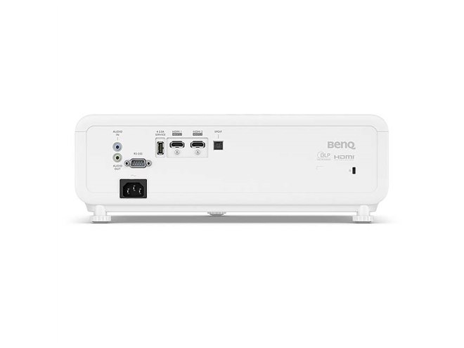 BenQ、4LED光源を採用した短焦点プロジェクター「TH690ST