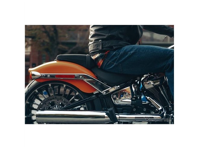 ハーレー　2023年　ブレイクアウト　ステップ一式 ハーレー2023年ブレイクアウトステップ一式