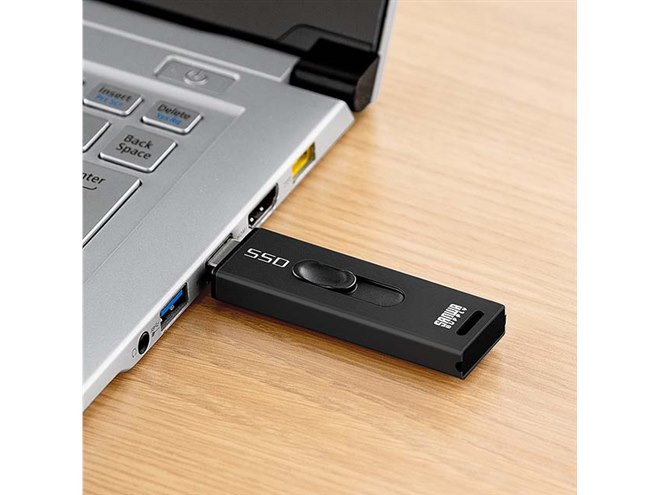サンワ、PS5/PS4に適したスティック型SSDにブラックを追加 - 価格.com