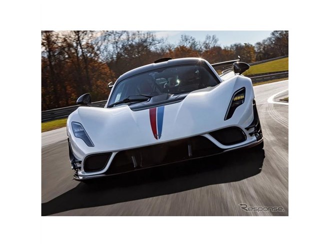 1817馬力ツインターボ積むハイパーカーにサーキット仕様、『ヴェノム