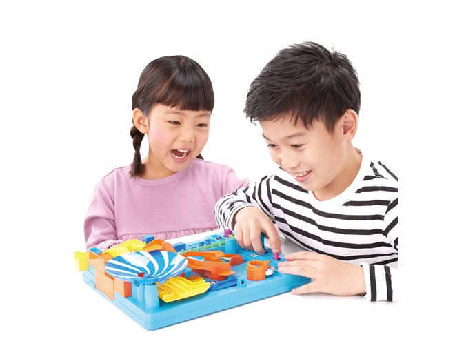 アスレチックランドゲーム」に第2弾、海外の大ヒット製品をベースに