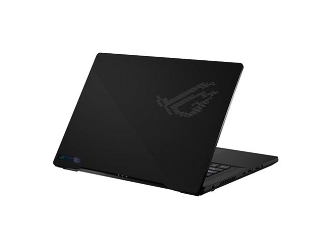 ASUS、GeForce RTX 4090/4070を搭載した16型ゲーミングPC「ROG 