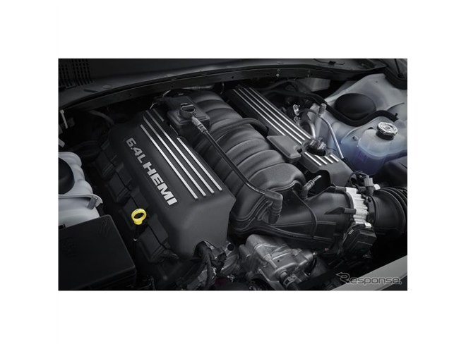6.4LのV8で485馬力、クライスラーの大型セダンに最終モデル…シカゴ