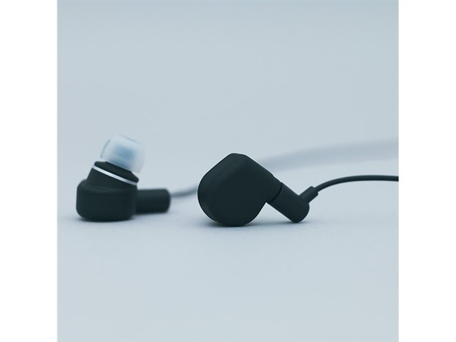Artio、特許技術a.i.mを採用した有線イヤホン「CU2」 - 価格.com